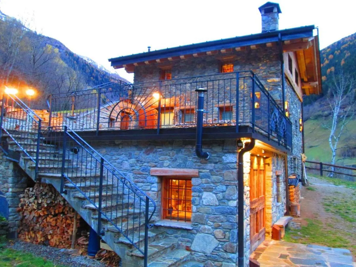 Chalet Cuore Selvatico Monno 0*,