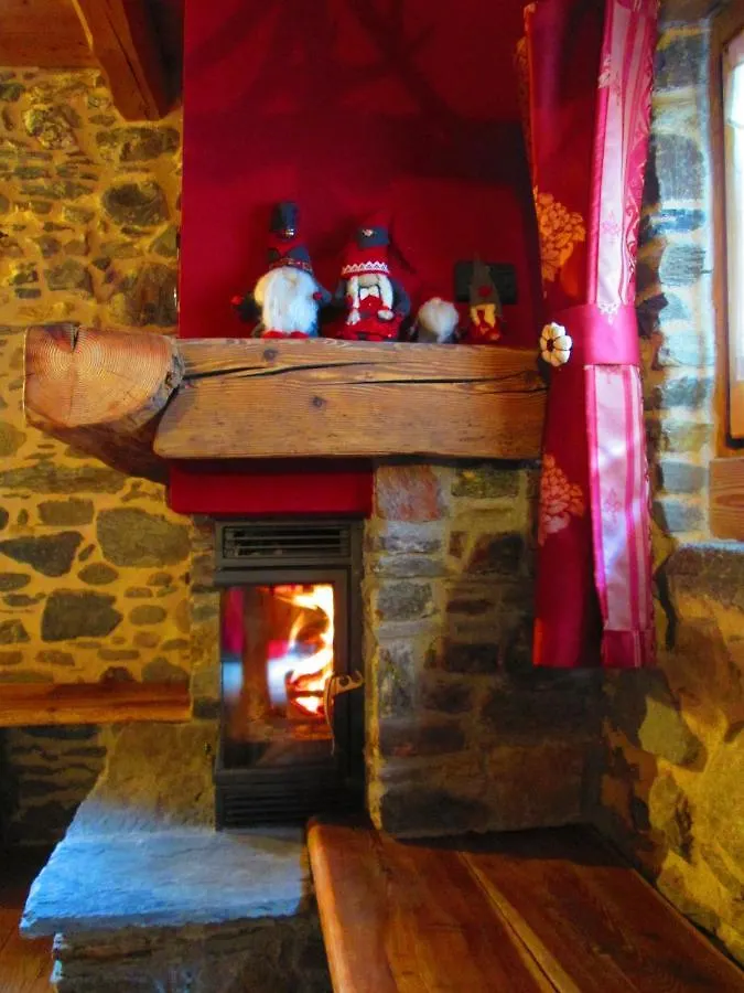Chalet Cuore Selvatico Monno 0*,