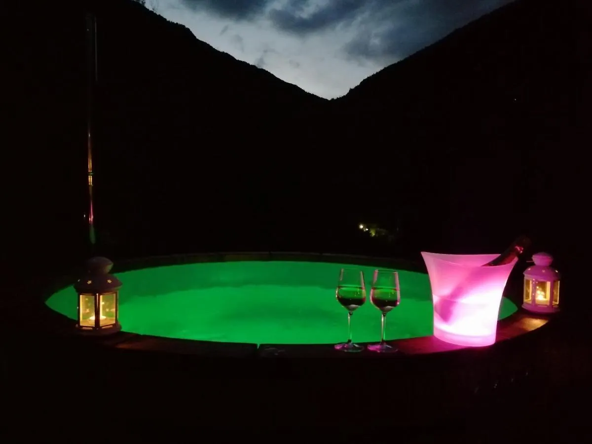 Guest house Chalet Cuore Selvatico Monno Italy