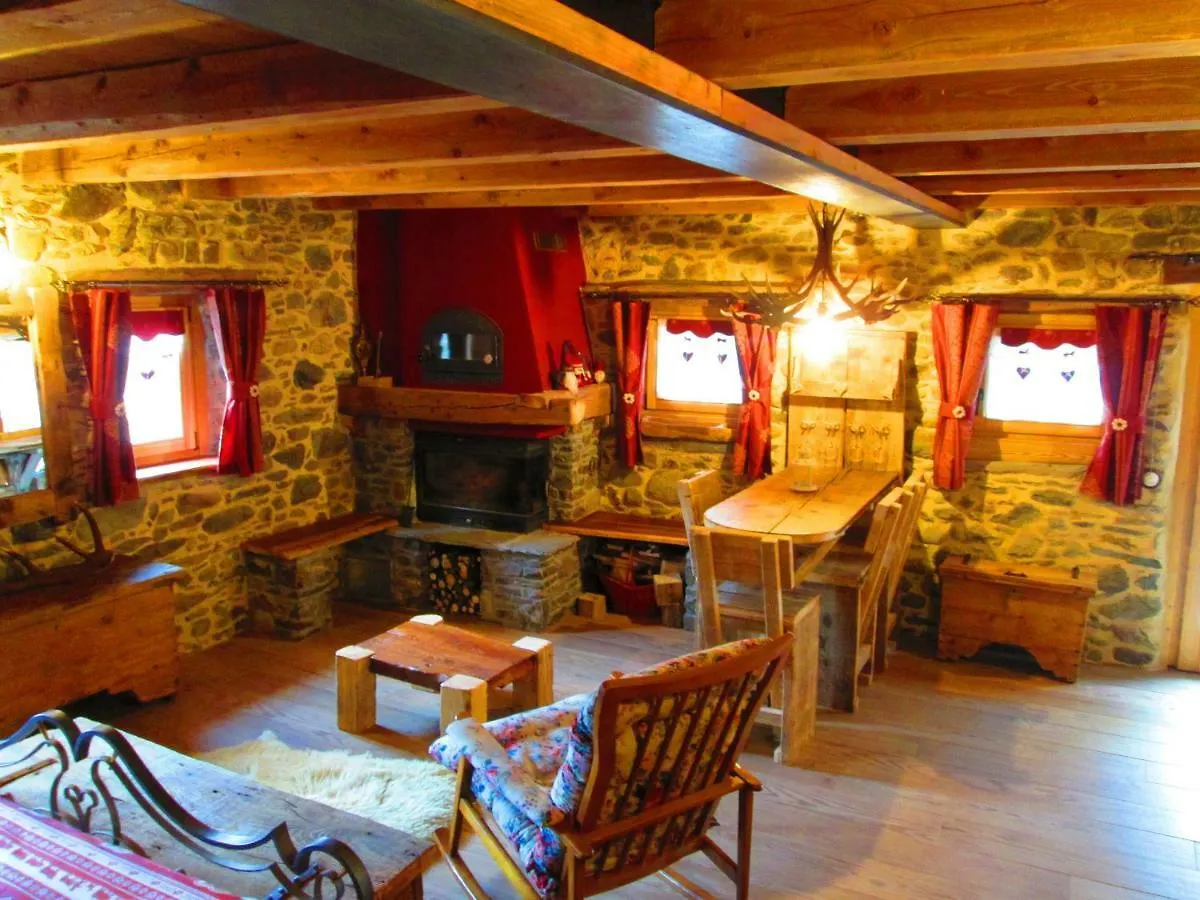 Chalet Cuore Selvatico Monno 0*,