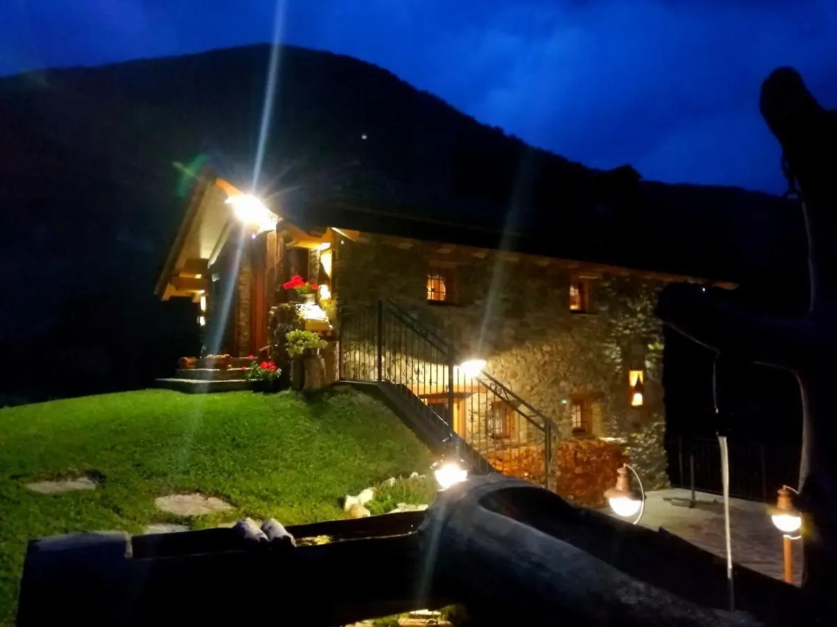 Chalet Cuore Selvatico Monno Italy